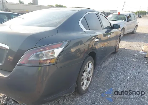 2013 Nissan Maxima 3.5 S z USA, uszkodzony, nr VIN 1N4AA5AP2DC810217